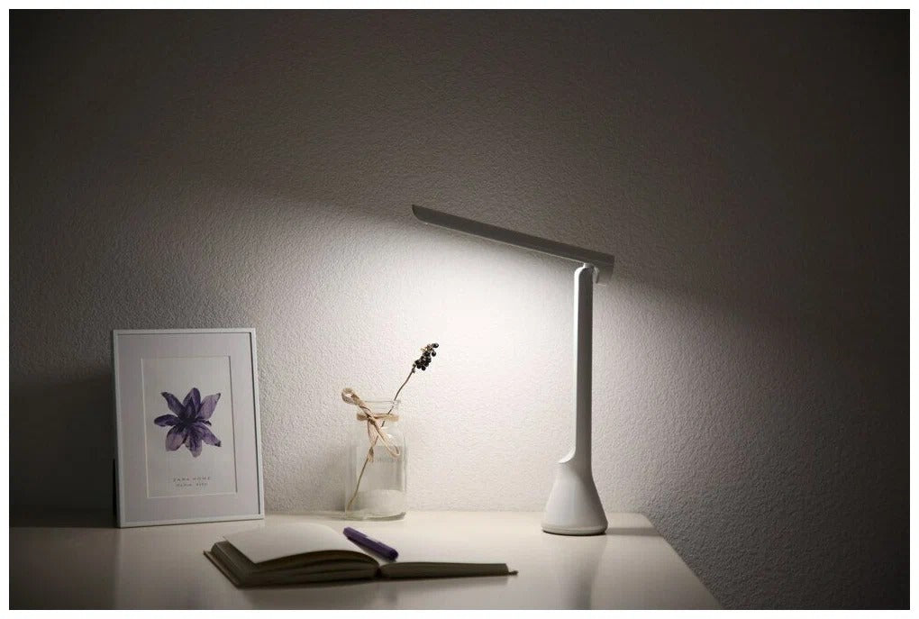 Lanterna Yeelight Charging Table Lamp